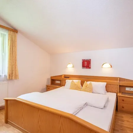 Haus Hugo ゲストハウス 3*